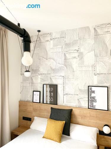 Limehome Calle De La Madera 3*